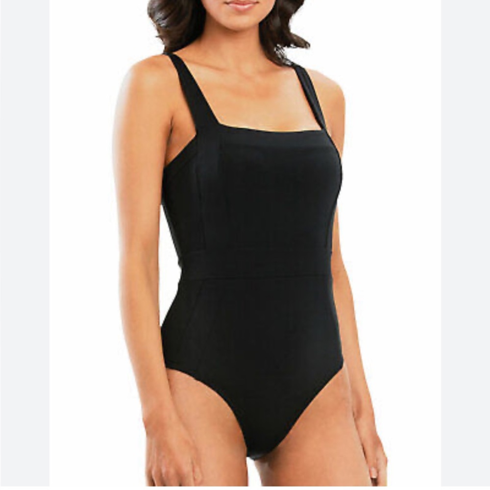 JETS Australia Women's Jetset Square Neck One-Piece Swimsuit Black US size 6